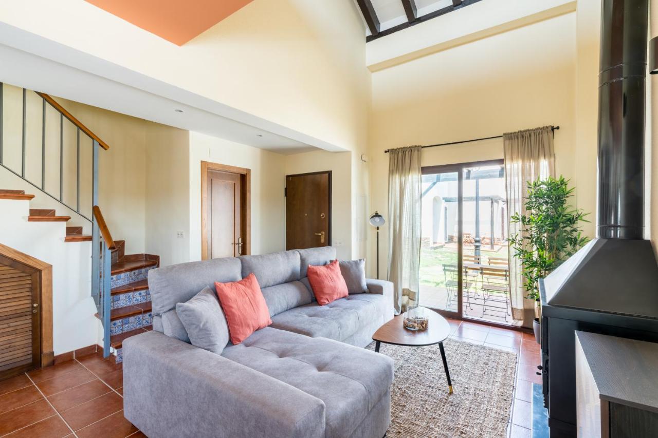 Casa Rural Sierramagna De 2 Dormitorios El Ronquillo エクステリア 写真